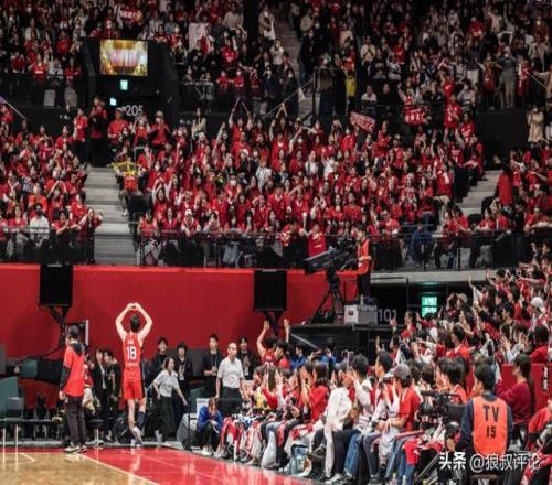 活塞狂扫鹈,墨菲仅,秒受伤离场,世界杯预选赛,2026预选赛,比赛分析,赛程详情,球队动态